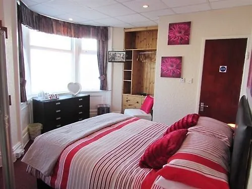 The Bambi Hotel Blackpool 3*,  Reino Unido