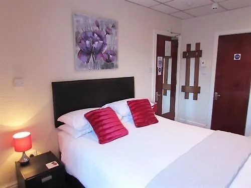 The Bambi Hotel Blackpool 3*,